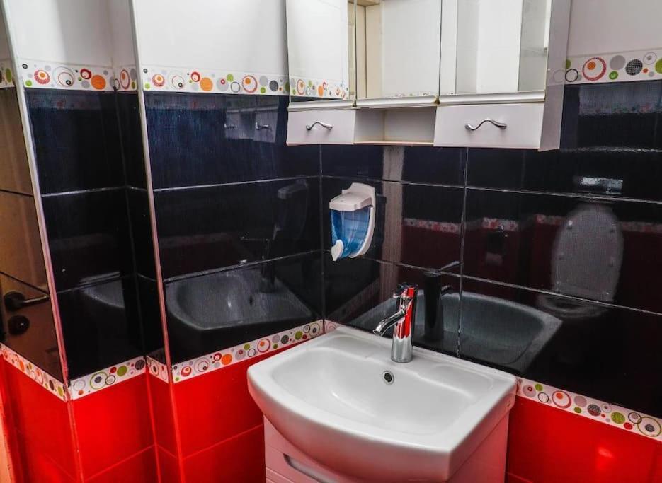 Top Center Studio 3 София Экстерьер фото